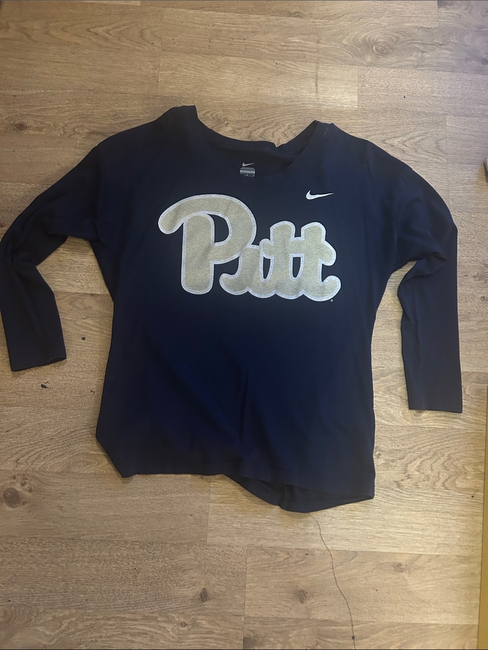 NikeGold Pitt Script